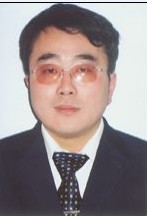 胡魅 