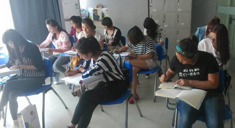达人学校摄影培训