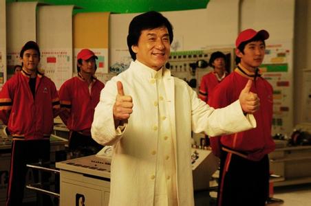 成龙大哥为西安北方汽修学校点赞