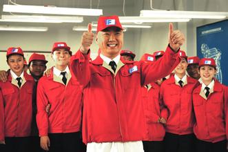 郭冬临为西安北方汽修学校点赞