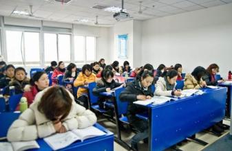 仁和学校教室