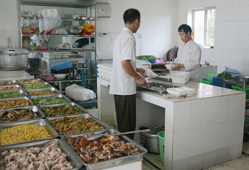 学校食堂