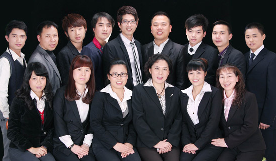 南宁芬妮化妆学校老师合影