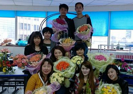 上海邦元插花培训班学员合影