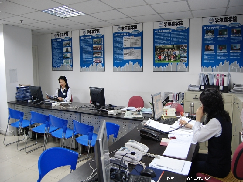学尔森学院接待大厅