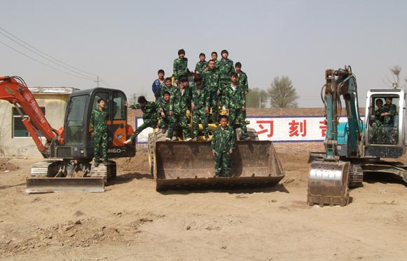 西安学习铲车多少钱